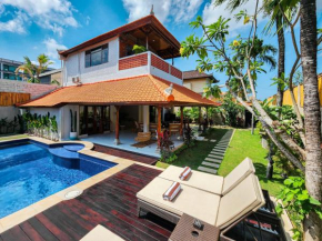 Inyoni Toucan Villa - BEST location in Seminyak.
